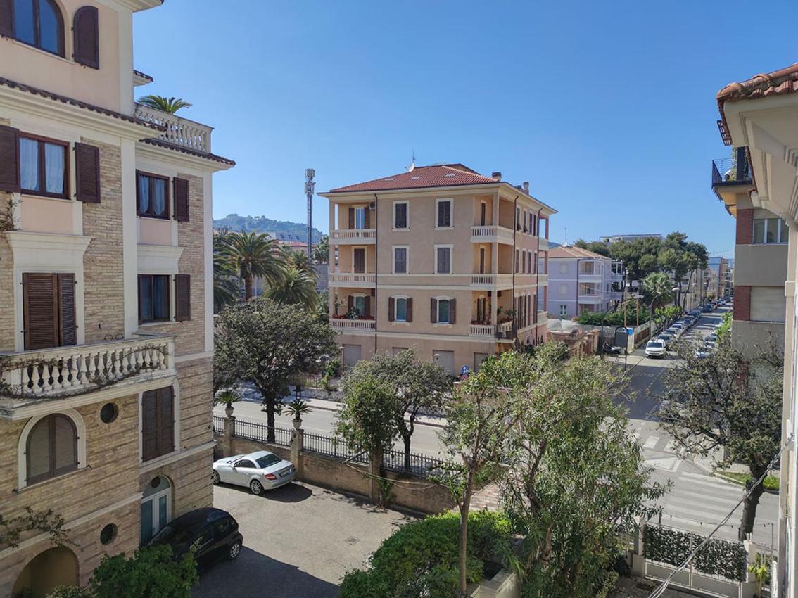 Centralissimo Quadrilocale Colombo San Benedetto del Tronto Kültér fotó